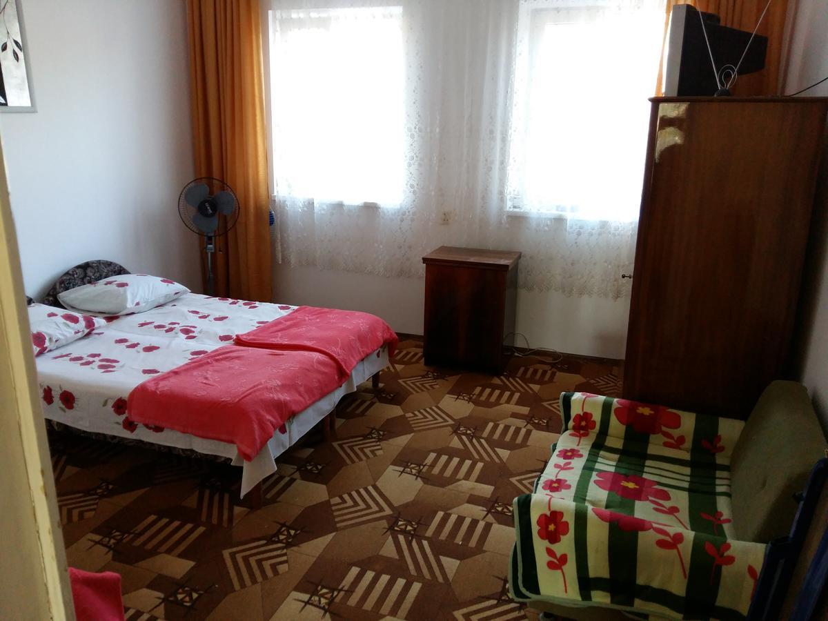 Guest House U Aleny 가그라 외부 사진