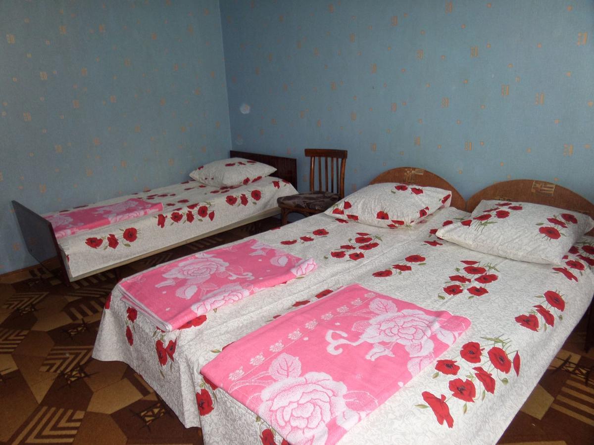 Guest House U Aleny 가그라 외부 사진